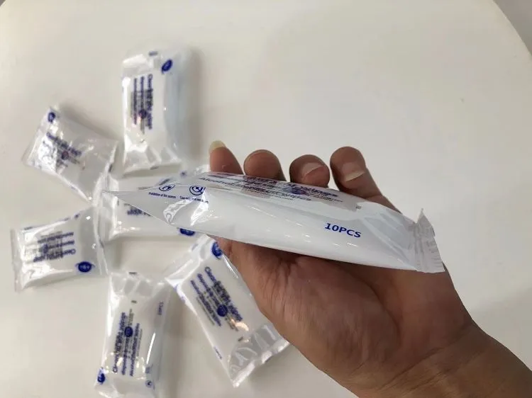 Conas Wipes Wet a Roghnaigh