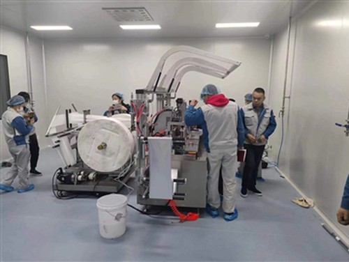 Conas Glanadh Fliuch Lionsa Ardchaighdeáin a Dhéanamh